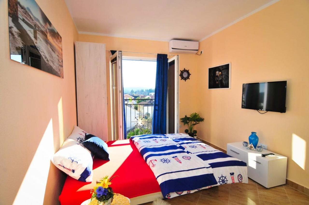 Apartments M&T Tivat Extérieur photo